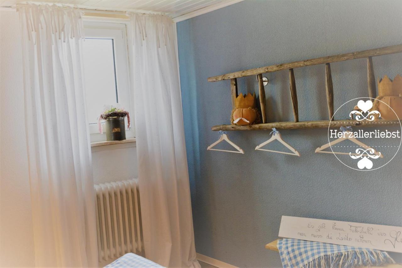 Ferienwohnung Herzallerliebst Бад Лаутерберг Екстериор снимка