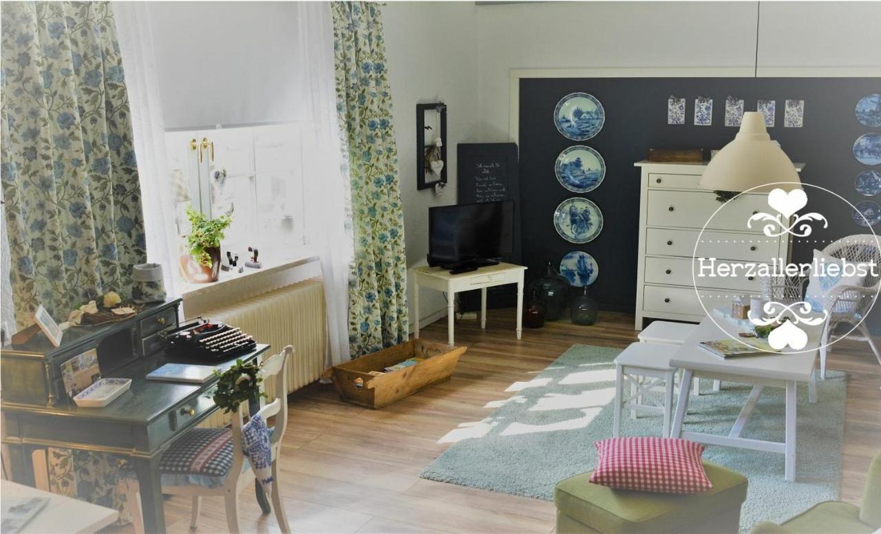 Ferienwohnung Herzallerliebst Бад Лаутерберг Екстериор снимка